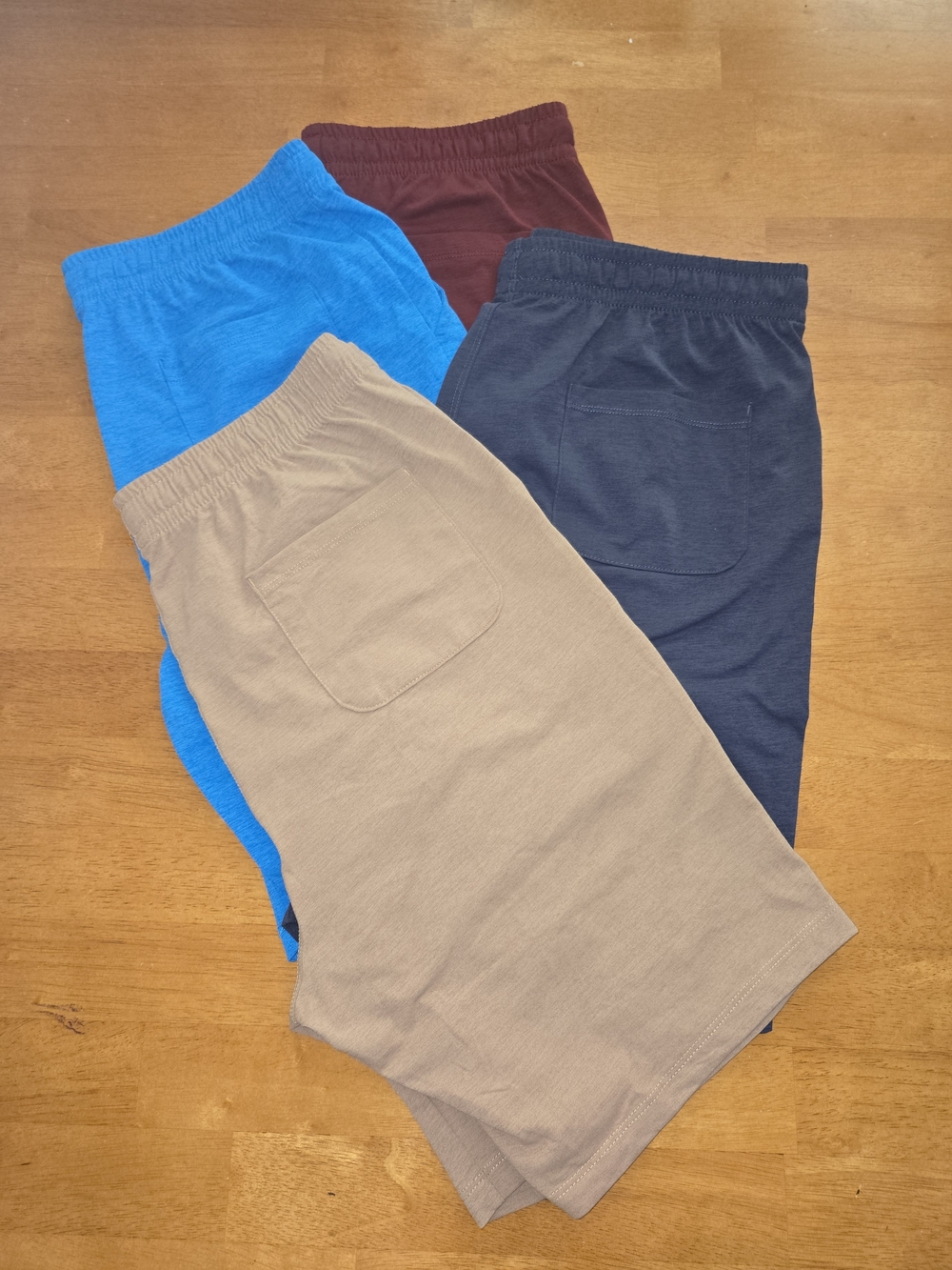 Gradual Women's 7" Shorts with Deep Pockets Elastic Waist Bermuda Jersey. Size M